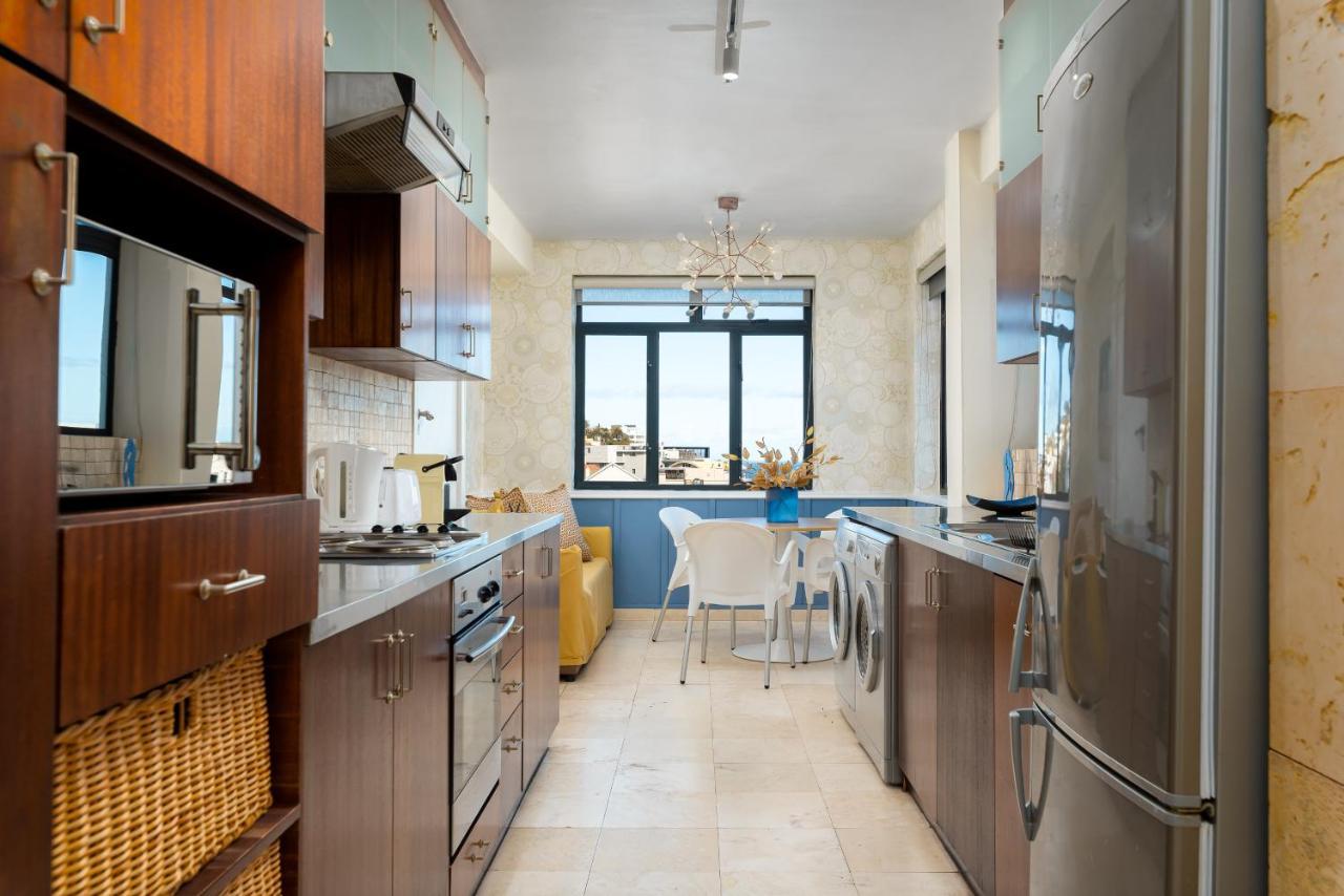 A Breeze Of L Balcony With Stunning Views Apartment Kapstadt